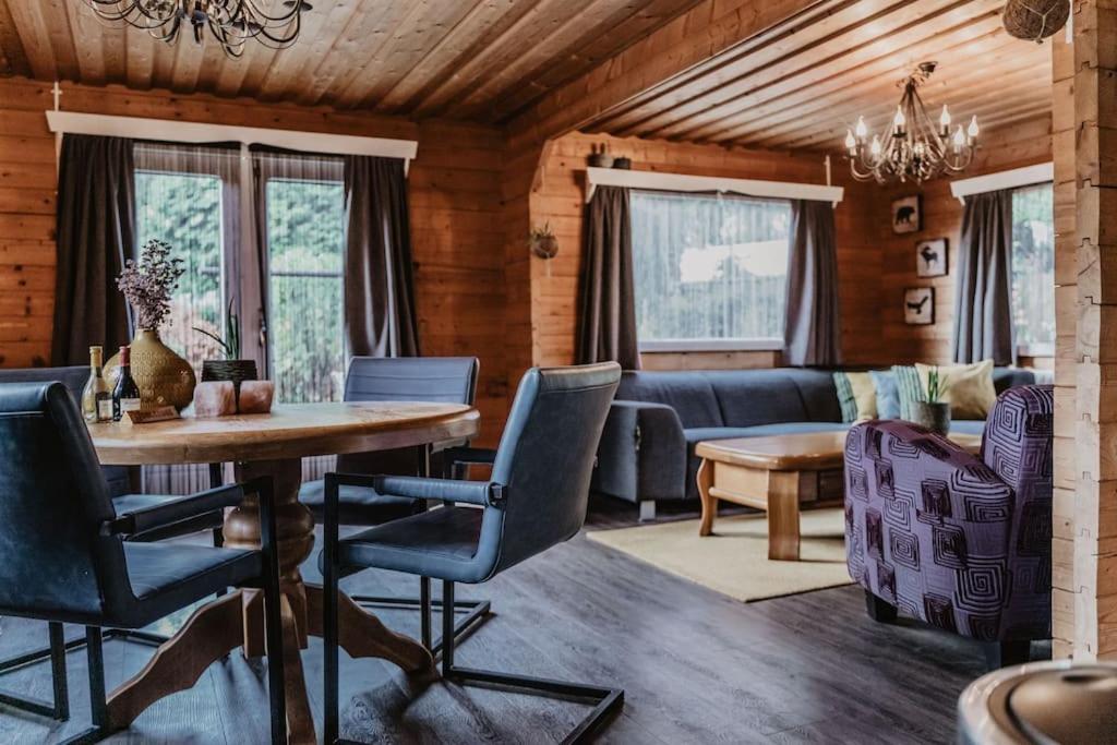 Cosy And Romantic Forest House Met Sauna Op De Veluwe Путен Екстериор снимка