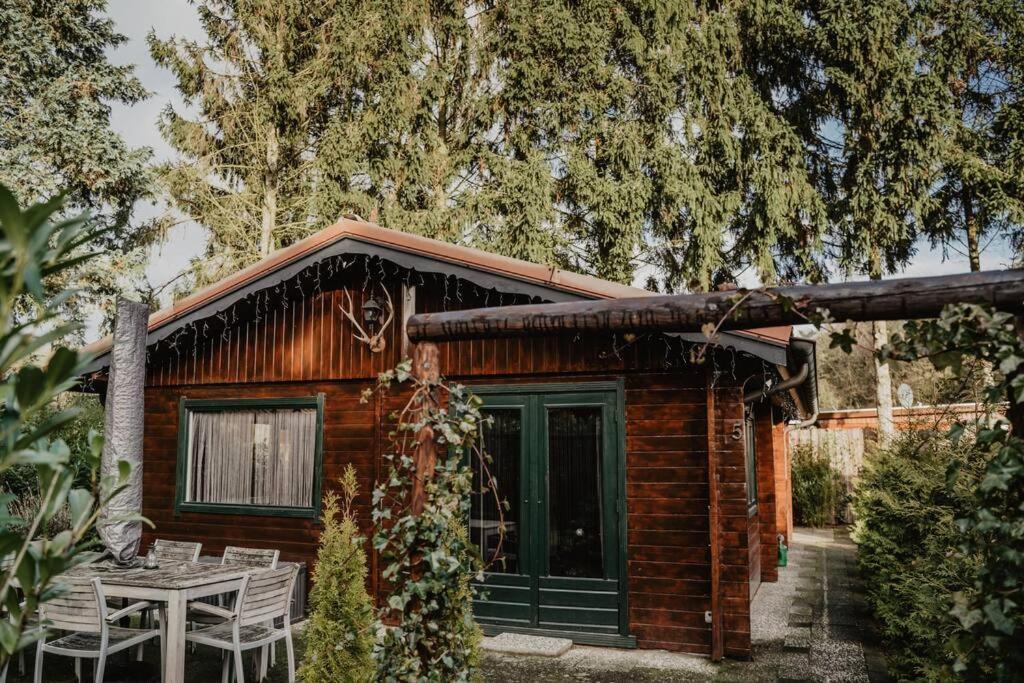 Cosy And Romantic Forest House Met Sauna Op De Veluwe Путен Екстериор снимка